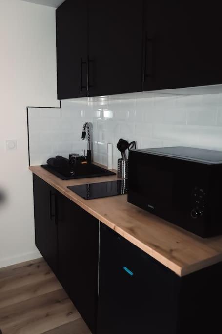 Appartement Duplex Au Coeur De 兰斯 外观 照片